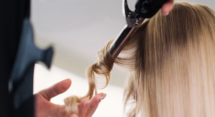 Can Healthy Diet Help Women Who Suffer From Thinning Hair?